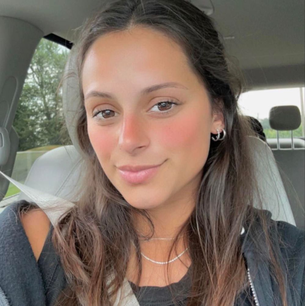 Meet your Posher, Bella